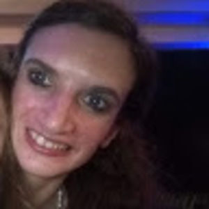 Meet your Posher, Lydia